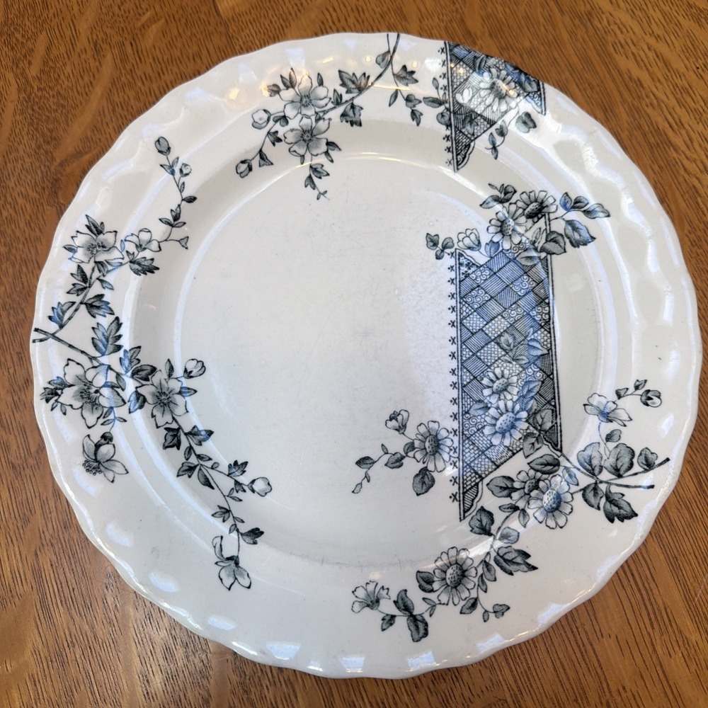 Antique Keeling & Co Aesthetic Movement Essex 9.5" Plate Transferware 1880s